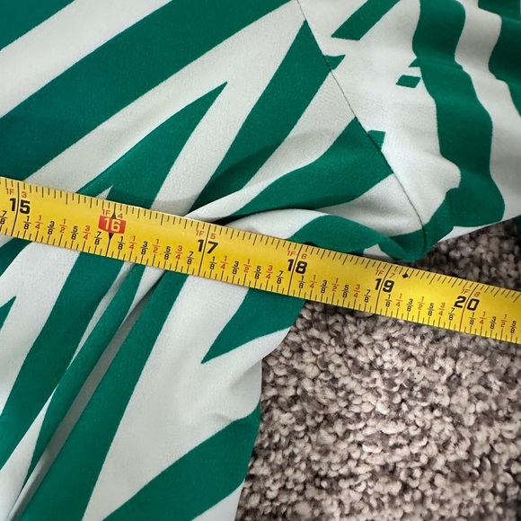 Laundry By Shelli Segal Green and White Geometric Dress XL 14-16 - Picture 8 of 9